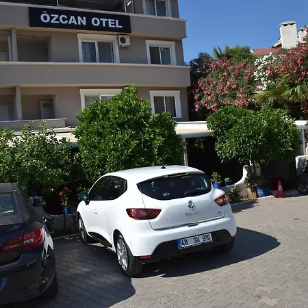 Ozcan Pensión Marmaris